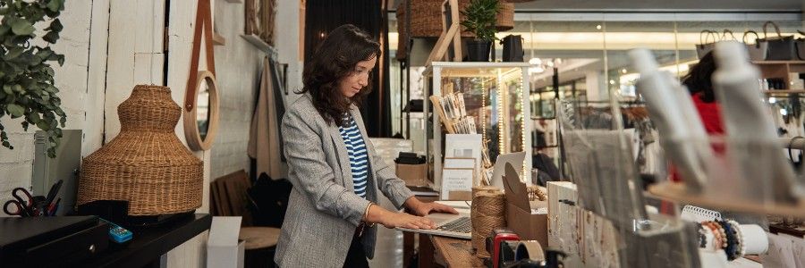 Uploaded image from wordpress with no pre-existing alt text